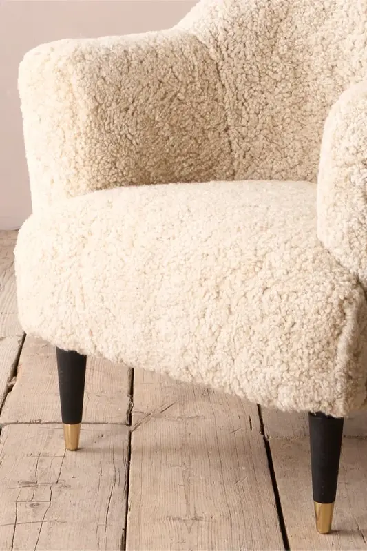 The Milo Sheep wool armchair