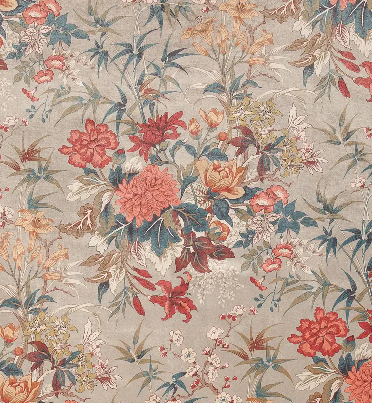 Amadour in Amber Velvet